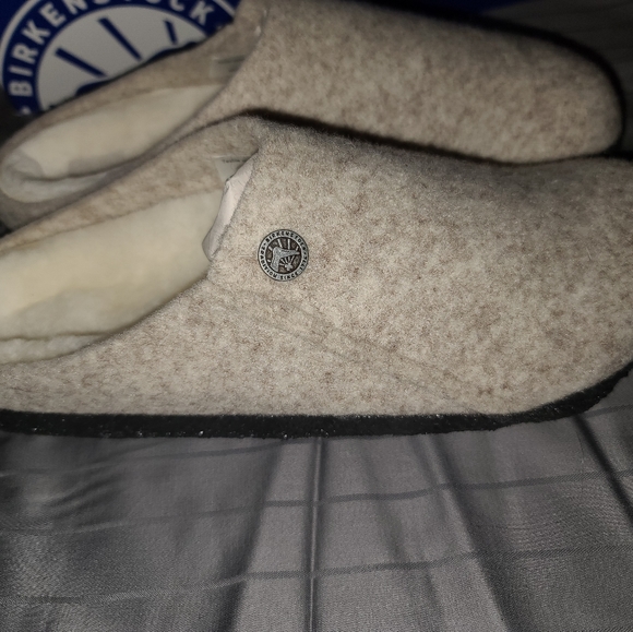 Birkenstock Slippers - Picture 2 of 16